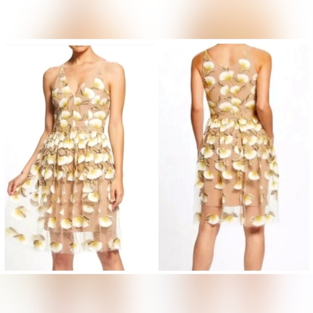 NWT-$298 DRESS THE POPULATION Audrey 3-D Floral Applique Dress - M